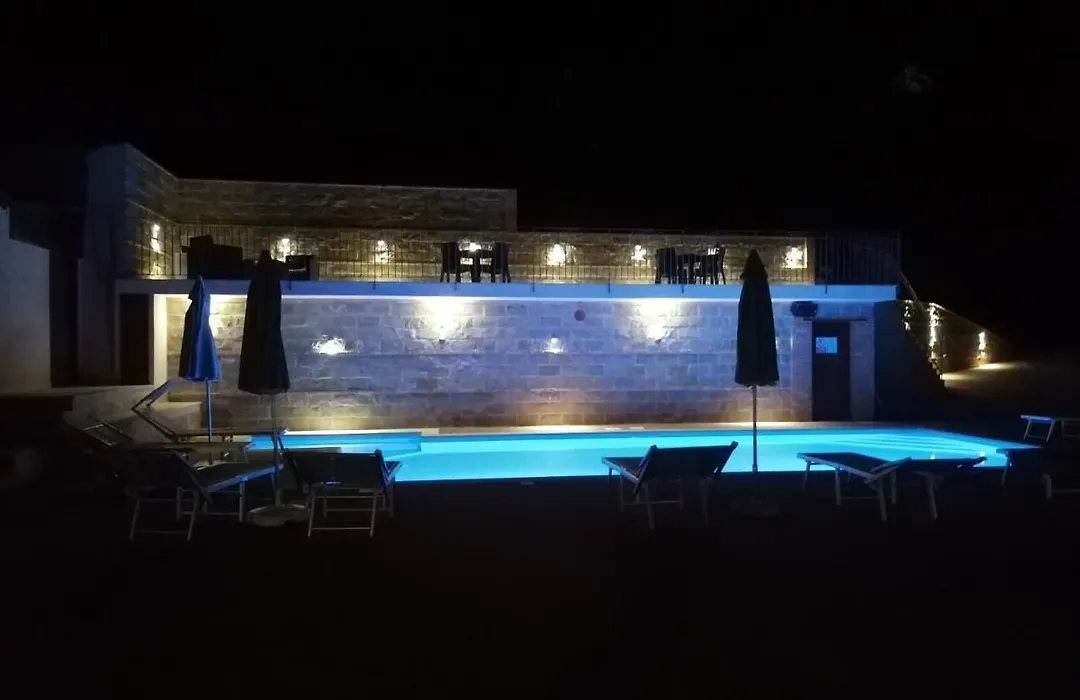Agriturismo Ponte Due Archi-1